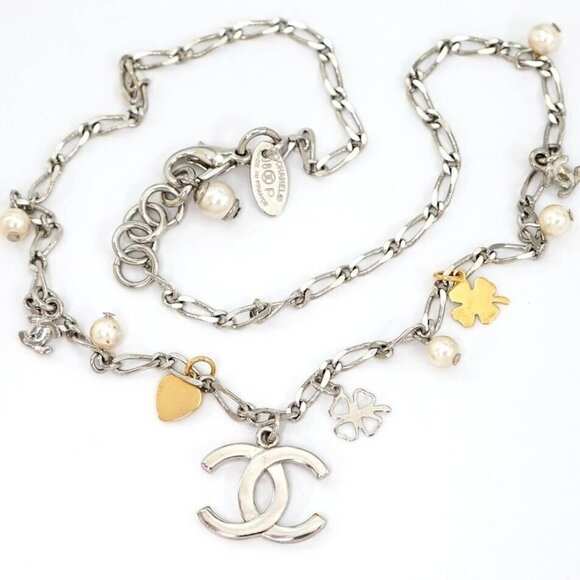 CHANEL CC Logos Pearl Clover Heart Necklace 16" Silver Tone 08P Auth w/Box - Picture 1 of 7